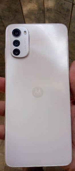 Moto e32 4