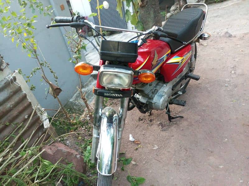 Honda 125 modal 2019 Lahore number 0