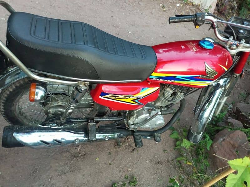 Honda 125 modal 2019 Lahore number 1