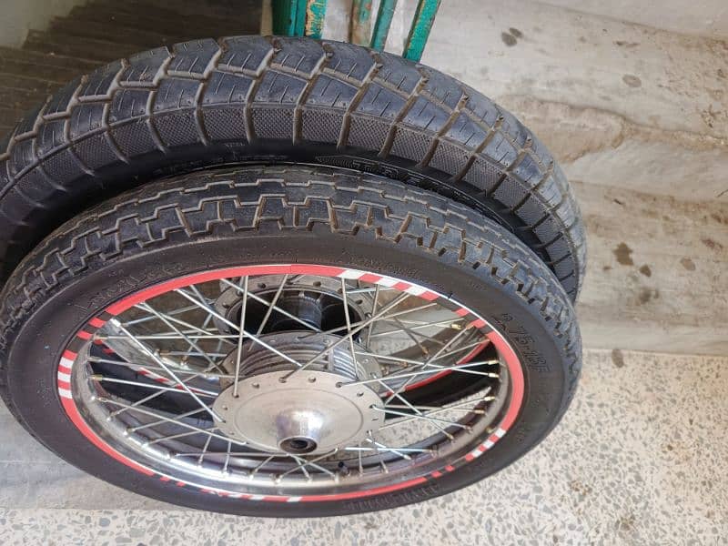 Gs Suzuki Bike Tyres Pair 8