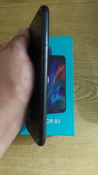 HONOR 8S 32GB 8