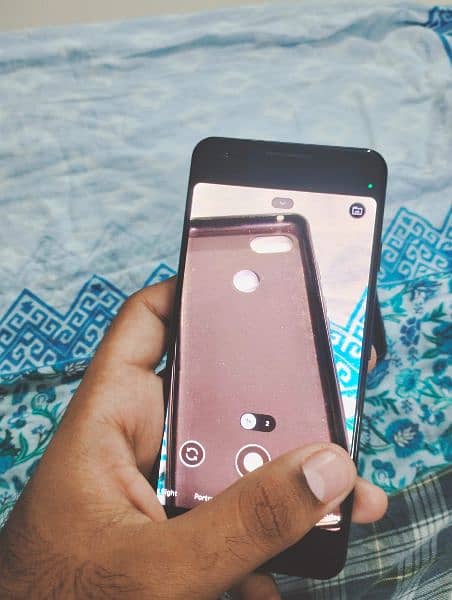 *NEGOTIABLE* Google Pixel 3 NON PTA - Mint Condition 4/64GB 9