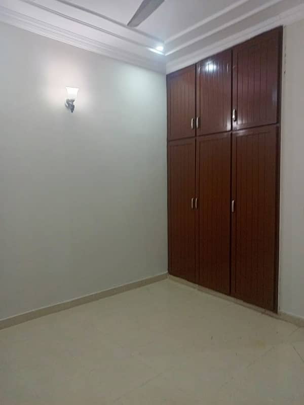 10 Marla Lower Portion Available For Rent in BAHRIA TOWN Ph;3 Rawalpindi 2