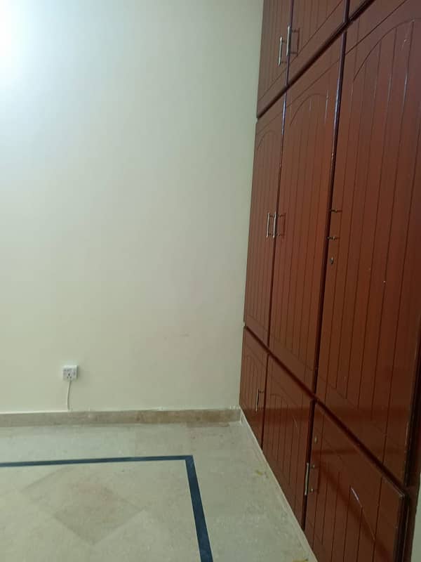 10 Marla Lower Portion Available For Rent in BAHRIA TOWN Ph;3 Rawalpindi 10