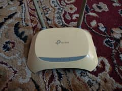 TP-Link router with original box and accessories