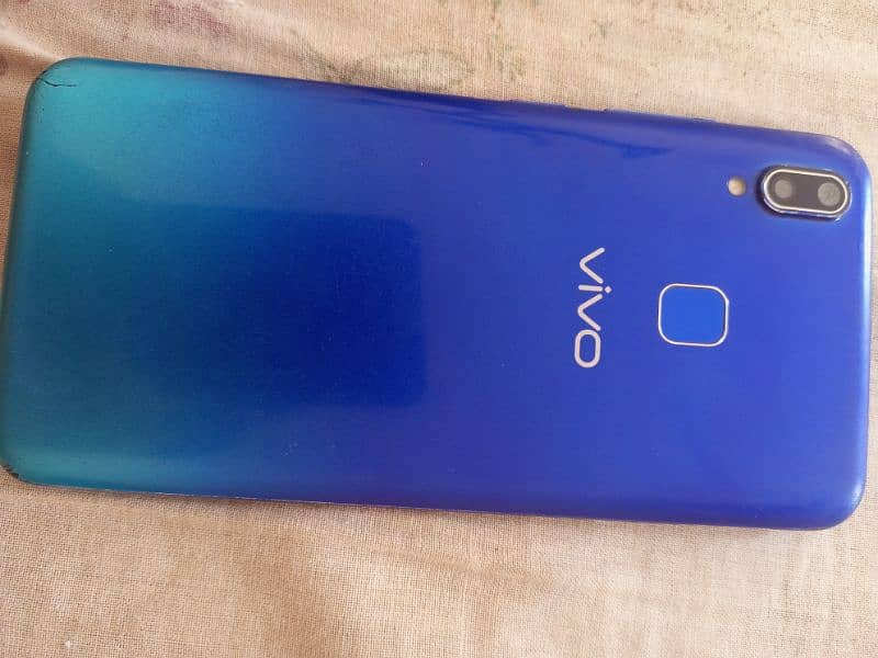 vivo y93  3 64 5