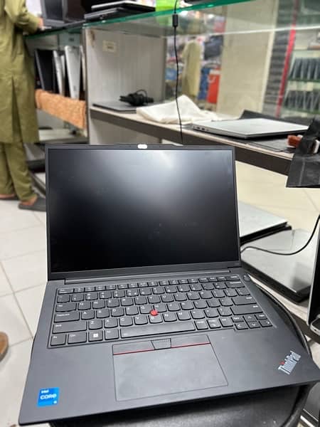 Lenobo thinkpad E14 - i5 13th gen Opened Box 7