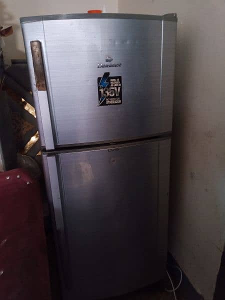 large dawlance fridge with good condition with fix ND final price 0