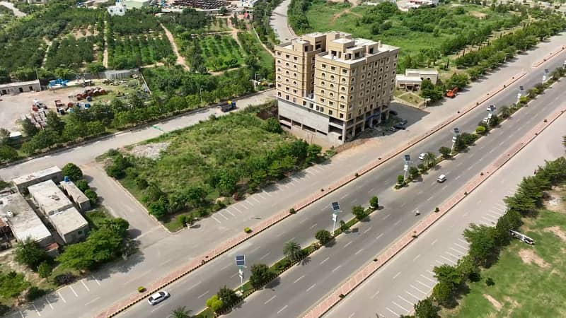 4 kanal Commercial Plot for Sale in Gulberg Greens Islamabad 11