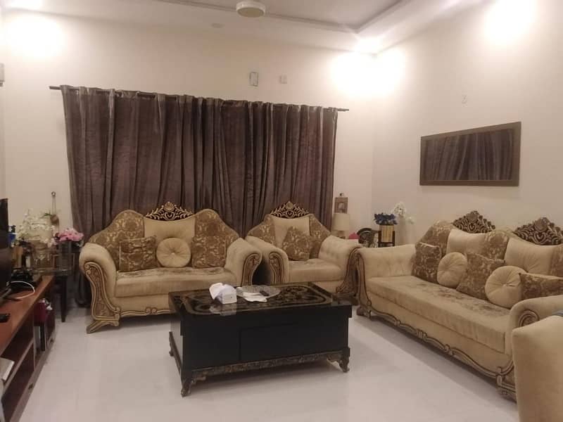 Sofa set up for sale 0