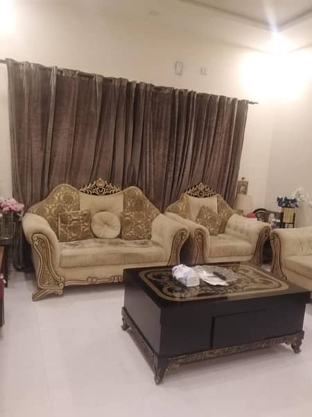 Sofa set up for sale 2