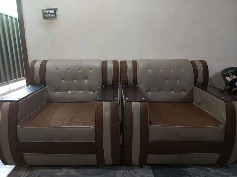 5 Seater Sofa 1