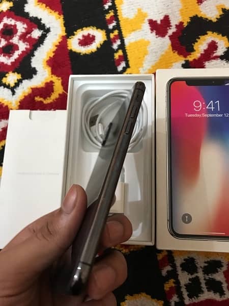 iphone x pta approved 64 Gb with box 5