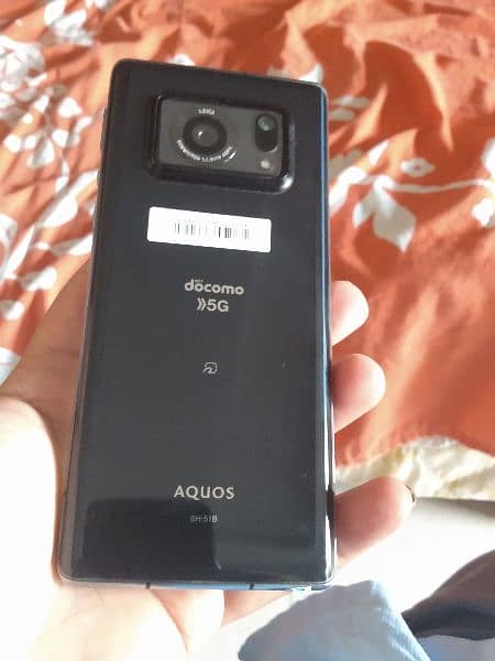 Aquos r6.12 gb 128 gb 0