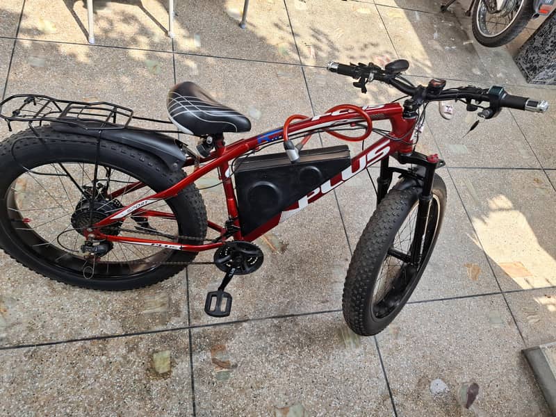 Hybrid Mountain FAT Tyre Bicycle Red 8