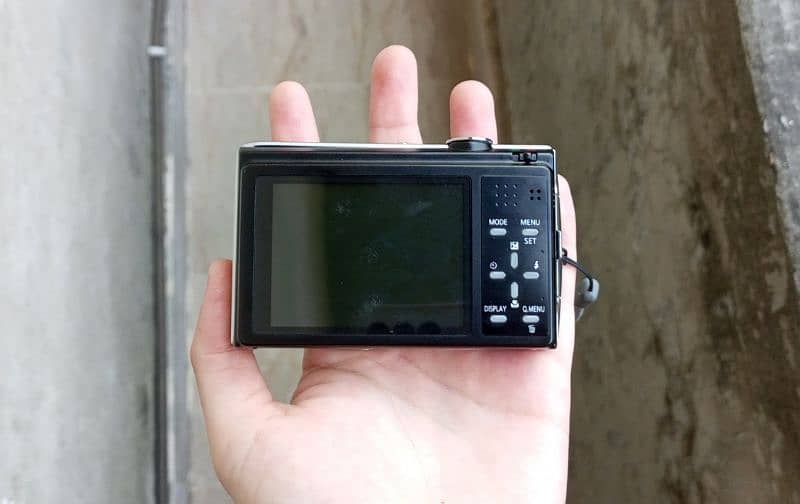 Panasonic Lumix DMC-FP8 6