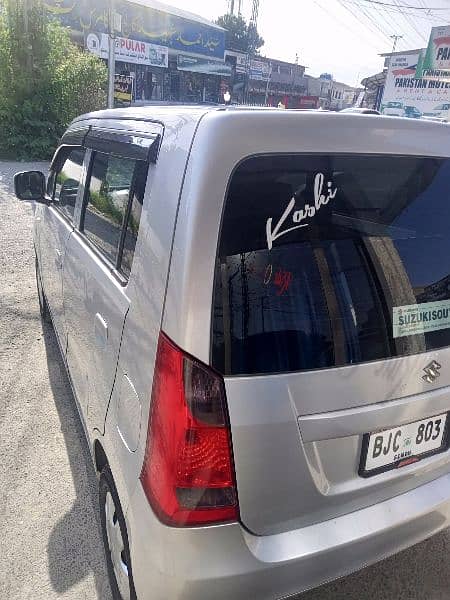 Suzuki Wagon R 2017 4