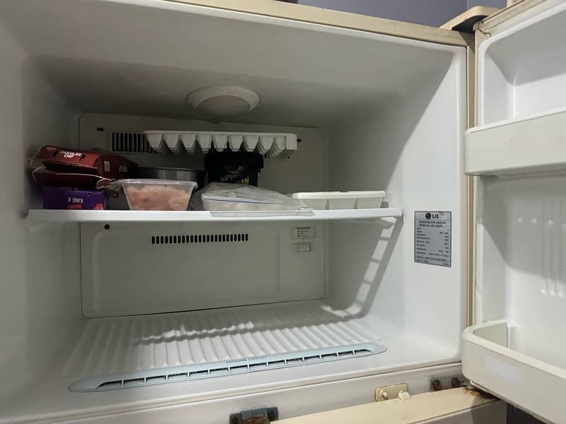 refrigerator 3