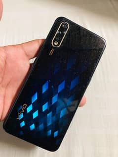 vivo S1