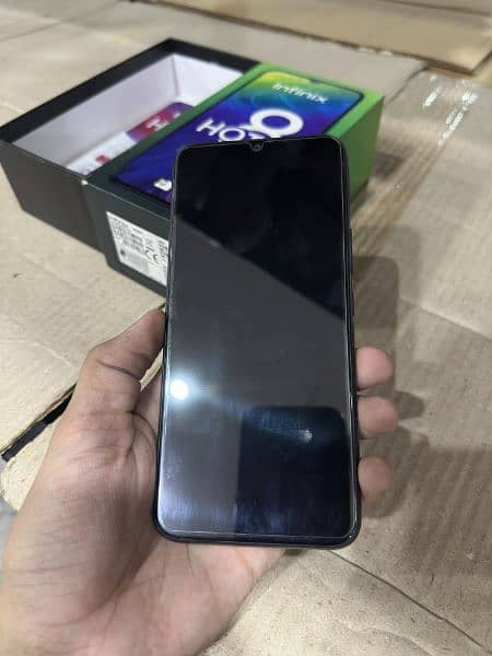 Infinix Hot 8 4/64 in Excellent condition. 6