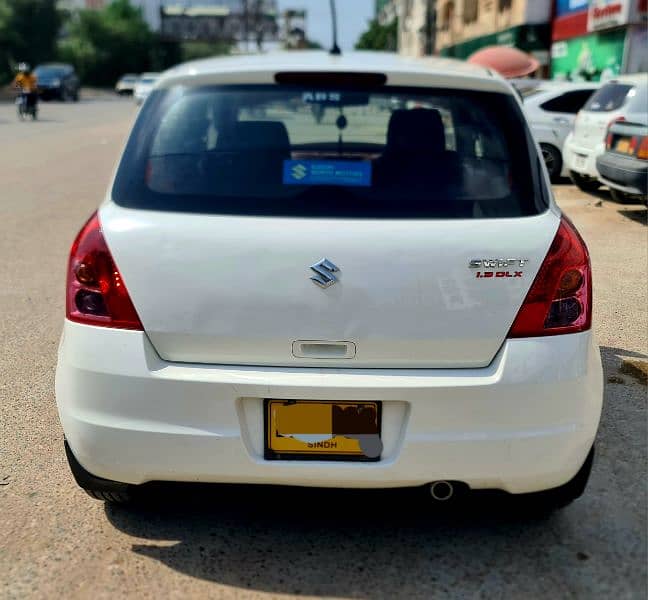 Suzuki Swift 1.3DLX (2015/16) 5