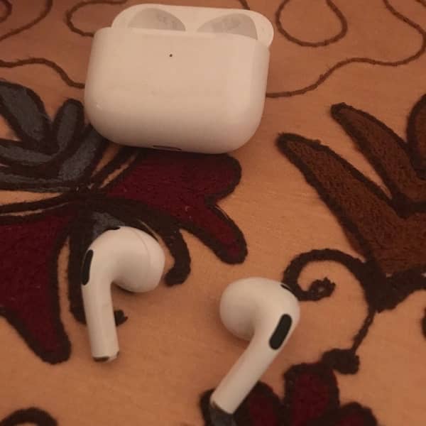 apple AirPods 3 gen 5