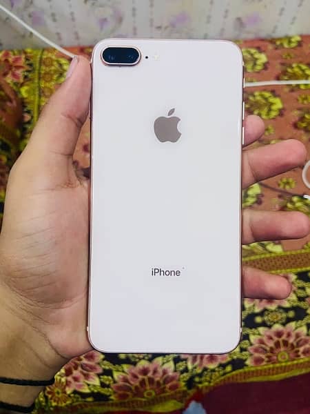 i phone 8plus 4