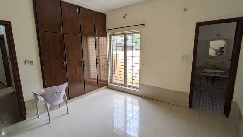 5 Marla Villa For Rent avaiable in the heart of Bahria orchard Phase 1 independent house 4