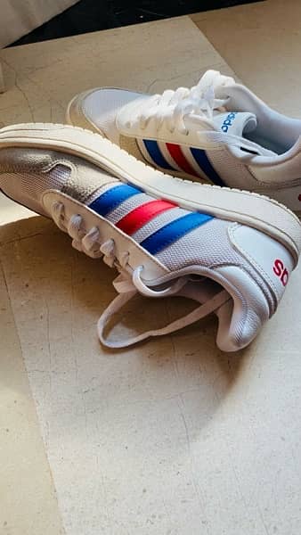 adidas hoops 2.0 'white blue red 4