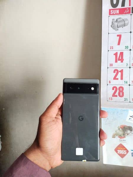 Google Pixel 6 10/10 condition 3