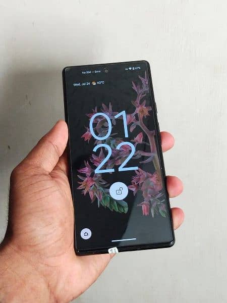 Google Pixel 6 10/10 condition 5