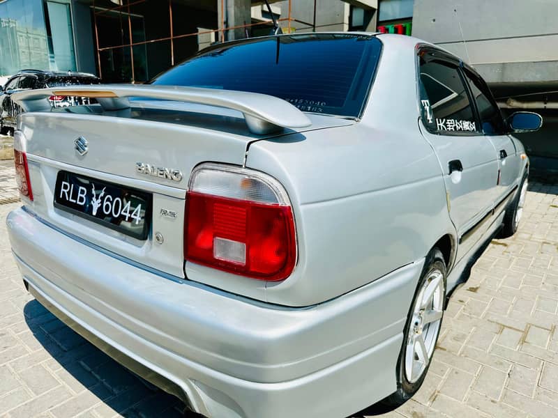 Suzuki Baleno 2005 3