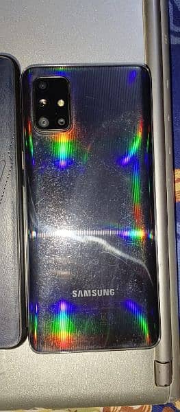 SUMSUNG GALAXY A71 3