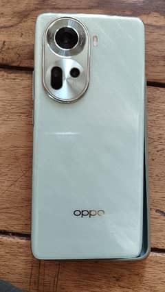 OPPO Reno 11 ( with box & accessories)