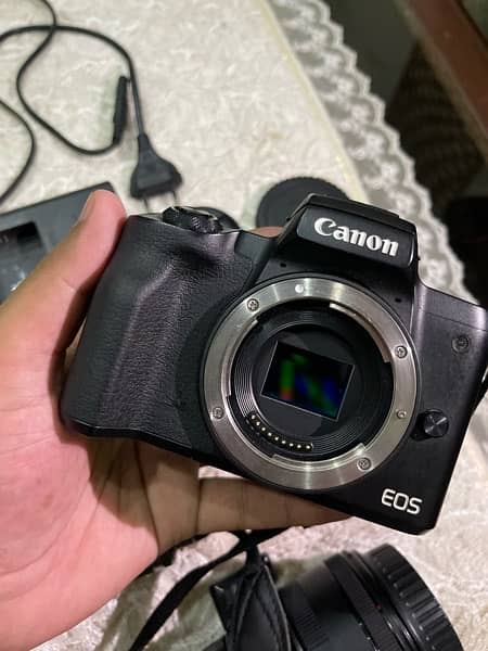 Canon M50 With 32GB Card 2