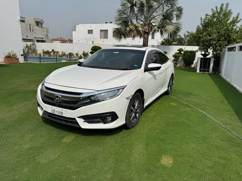 Honda Civic VTi Oriel Prosmatec X 2019 Genuine Condition 0