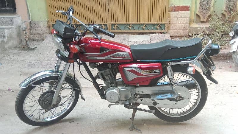 Honda bike CG 125 0