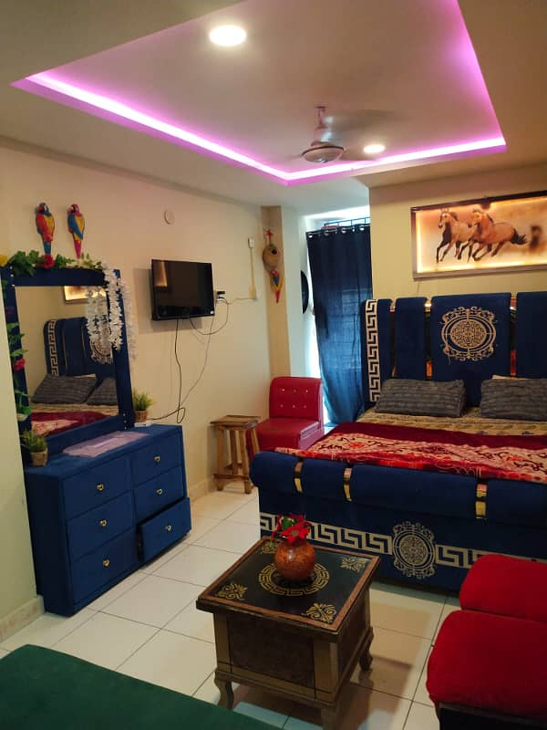 Studio full furnished flats available for rent 0