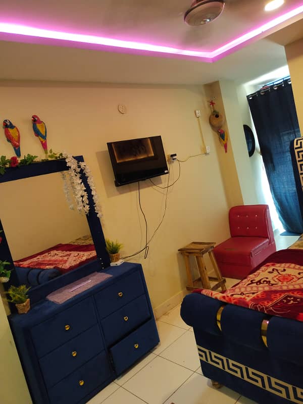 Studio full furnished flats available for rent 2