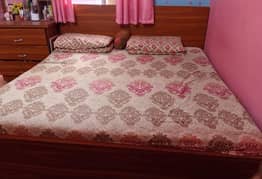 Bed set with wardrobe and dressing table