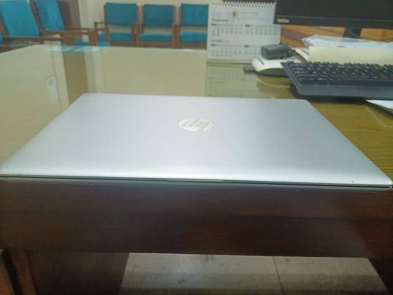 HP 440-G5, Intel Core-i7 8th Gen 8GB/500GB/256GB, 4GB UHD 14" Graphics 7