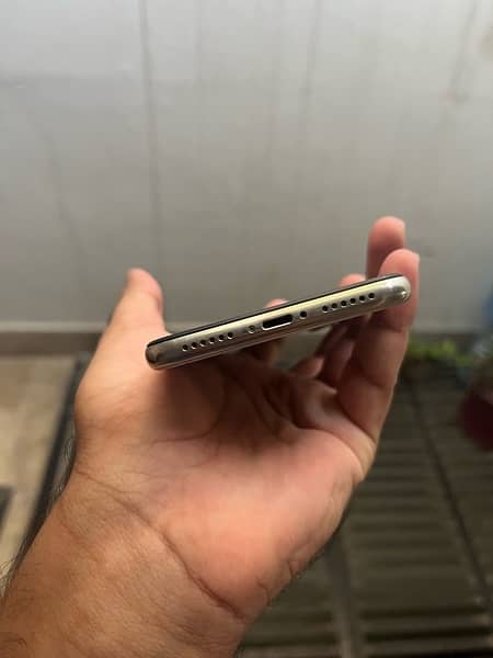 IPHONE X Pta approved 256 GB 10/9 condition 5