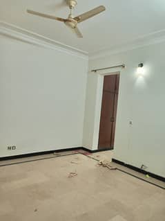 2 bedroom 10 ground portion for rent demand 80000 separate gas meter separate electricity metre car parking