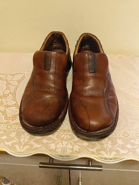 Selling Clarks Branded Shoes 3