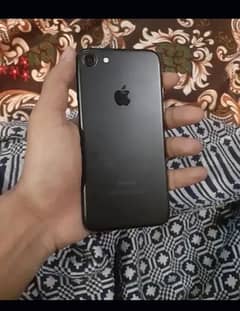 iPhone_7…. Non. . PTA