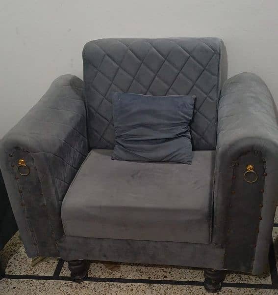 5 seaters sofa cum bed with table 0