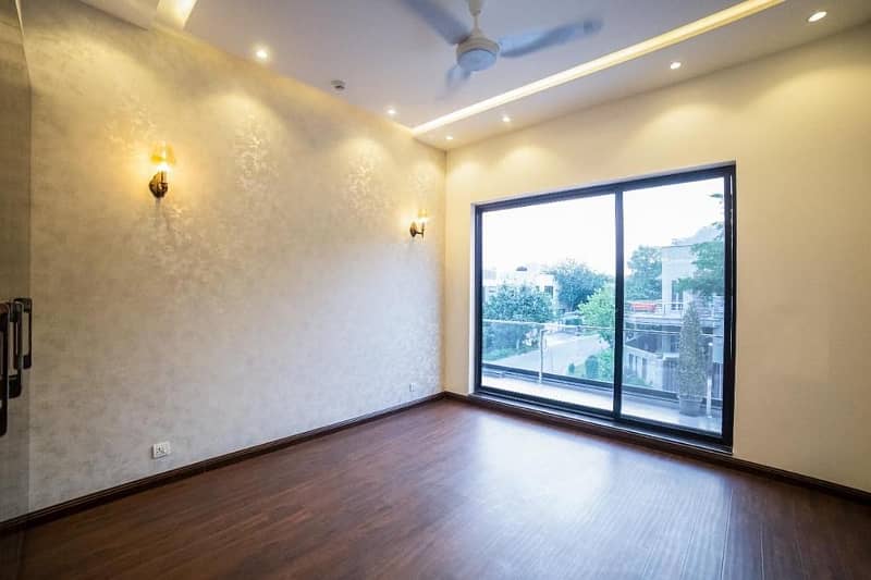 10 Marla Modern Design Beautifull House For Rent In DHA Phase 8 17