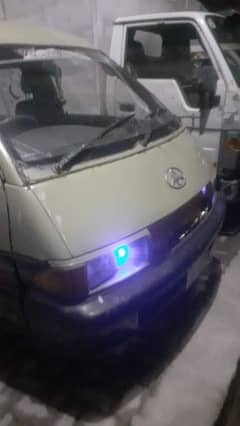 Toyota ton ace