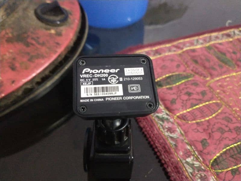 Pioneer VREC-DH200 Front Dash Cam 1080 Full HD Wifi GPS 130° 2