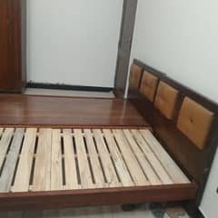 2 single bed for sale 8k each